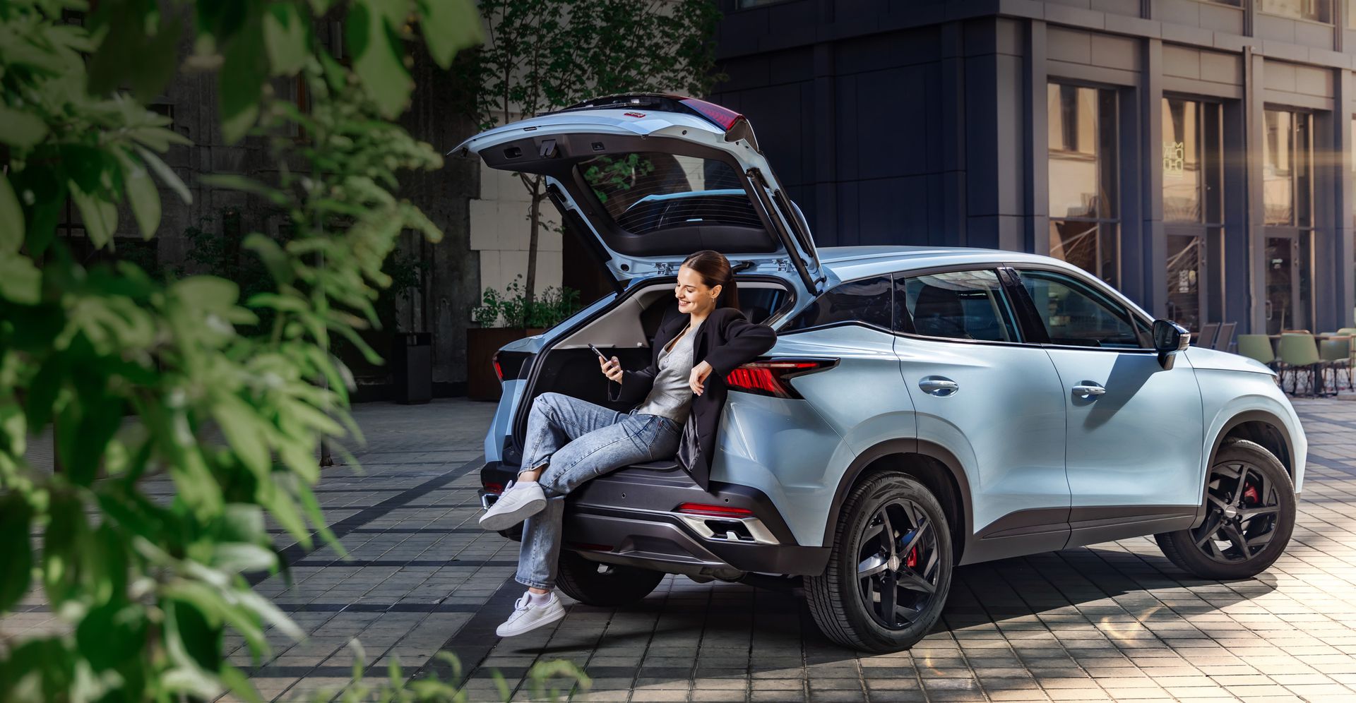 <h1 style="color: white;">Купить автомобиль OMODA</h1>