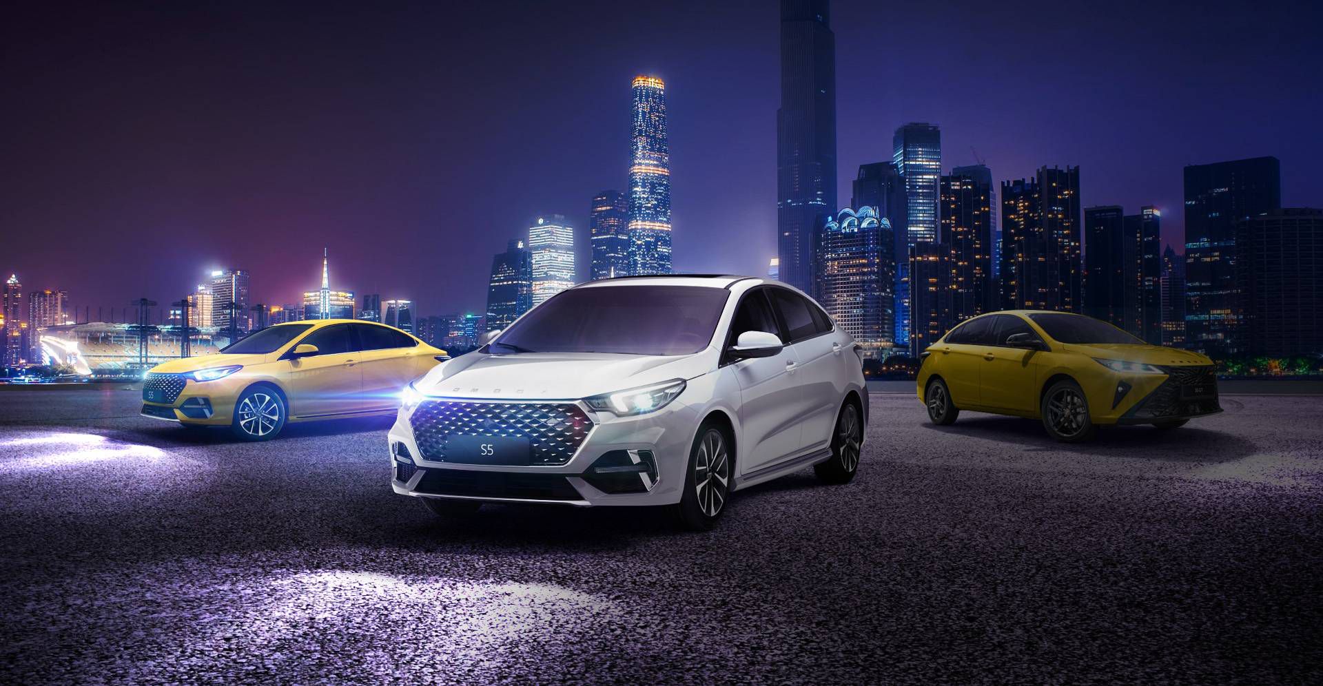 <b>Скидка до 15%</br> на OMODA S5</br> 1 742 000 ₽*</b>